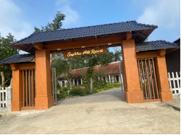 Sapphire Hill Resort – A Peaceful place in Luong Son Mountain