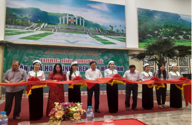 Opening exhibition "Hoa Binh Culture" on the land of Hoa Binh at the Provincial Museum